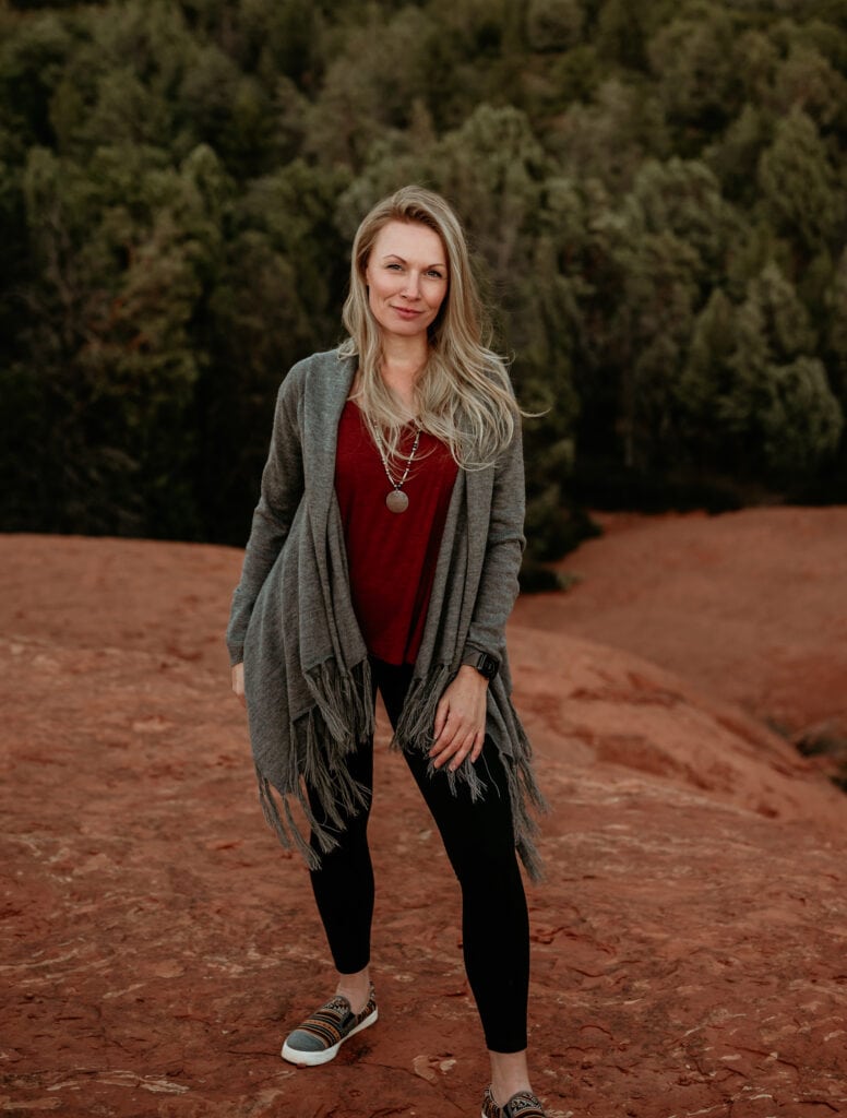 Shannon Durazo standing in the Sedona Red Rocks